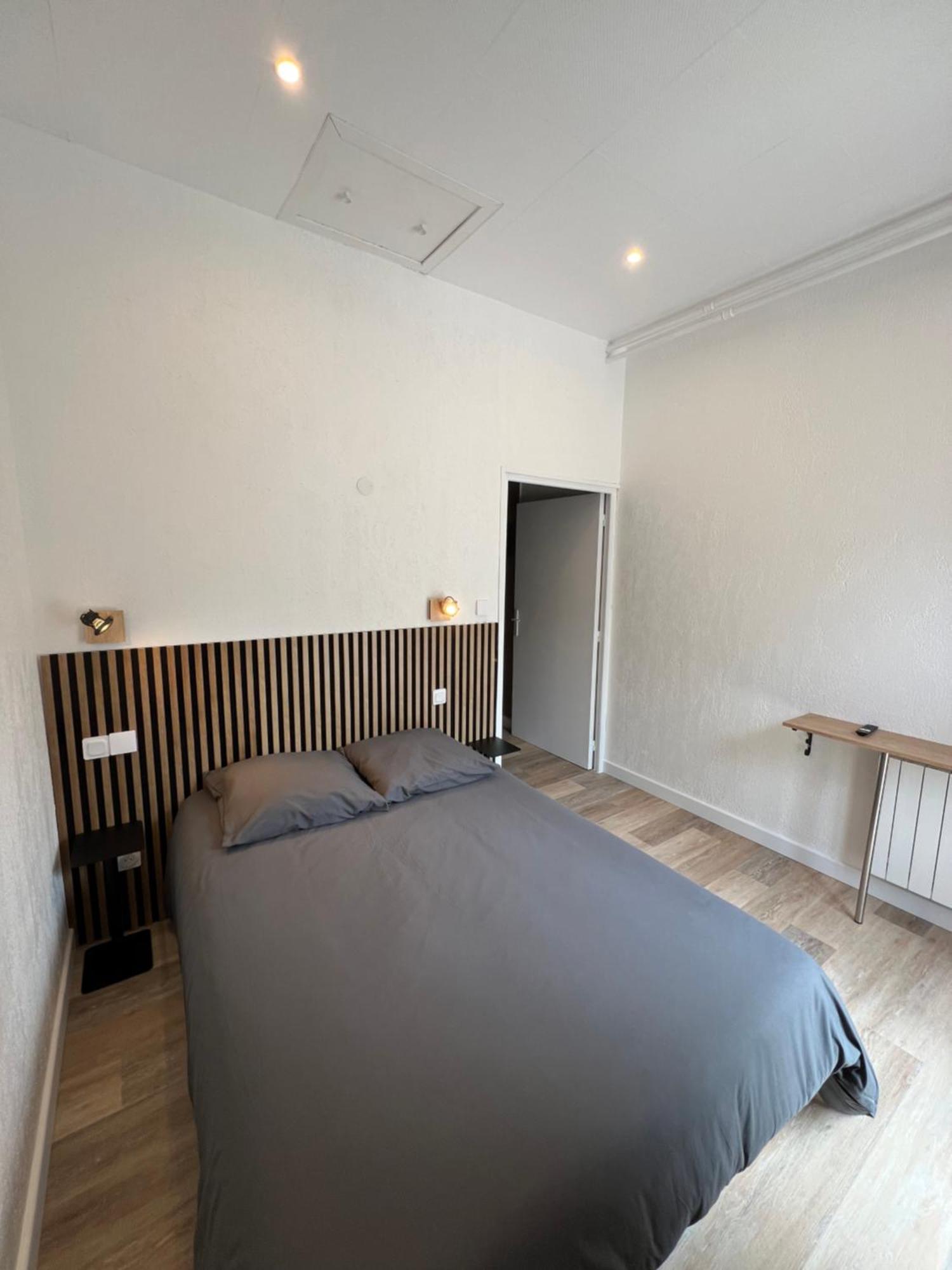 Complexe Les 4 Saisons 호텔 Oust 외부 사진